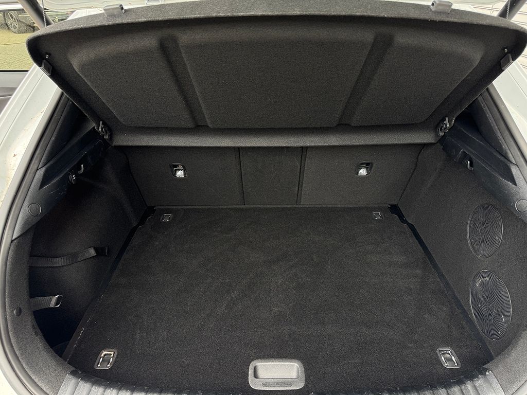 XCeed 1.4 T-GDI Platinum Edition *LED*NAVI*PANO*