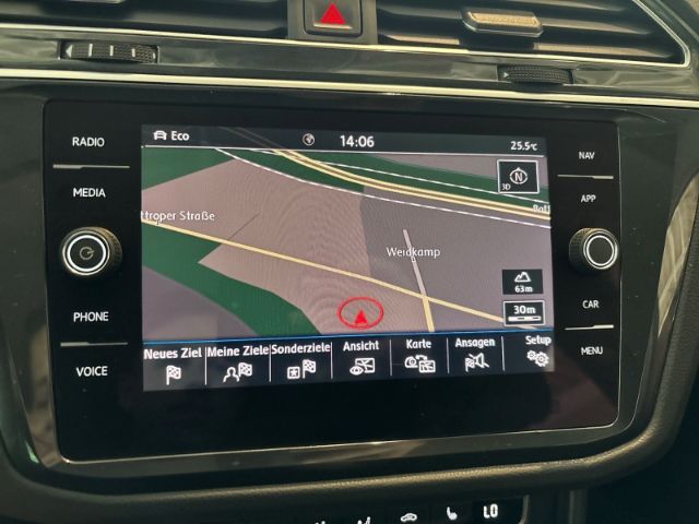 Volkswagen Tiguan Highline R- Line Sportpaket AD Navi Digit foto 24