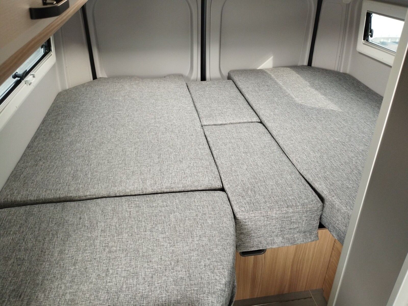 Fahrzeugabbildung Pössl Summit 600 L Citroen Lithium, Solar
