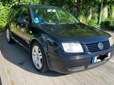 Volkswagen Bora 1.8T 132 kW Sport Edition Variant Sport... - Volkswagen Bora: Sport