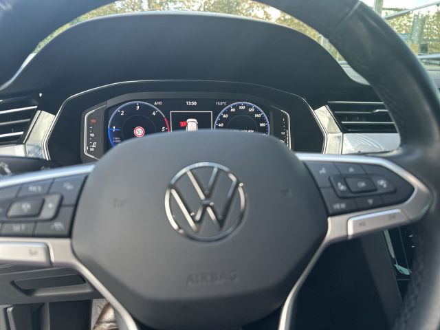 Passat Variant 2.0 TDI DSG Business NAVI-PRO R-L