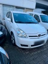 Toyota Corolla Verso D4D 2,2L Diesel 177PS - Toyota Corolla Verso in Duisburg