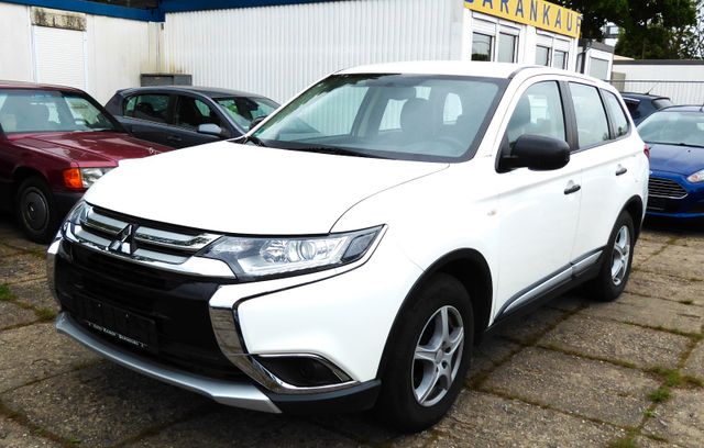 Mitsubishi Outlander Basis 2WD Navi/Kamera/Klima/PDC/AZVEu6