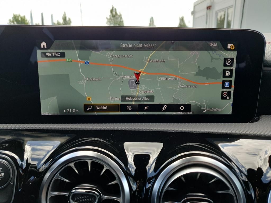 Fahrzeugabbildung Mercedes-Benz CLA 180 Coupé *AMG*Navi*ParkAss*SpurH*CarPlay