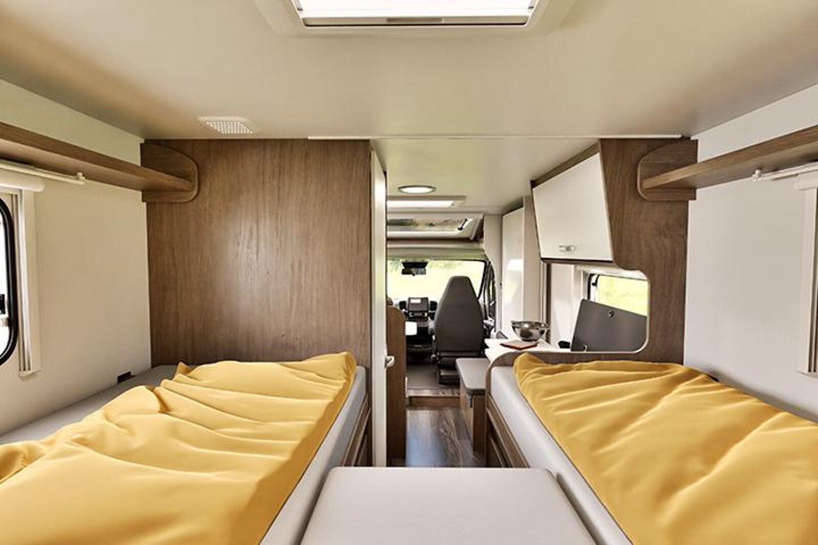 Fahrzeugabbildung Carado V 347 SIE SPAREN ÜBER 5.997