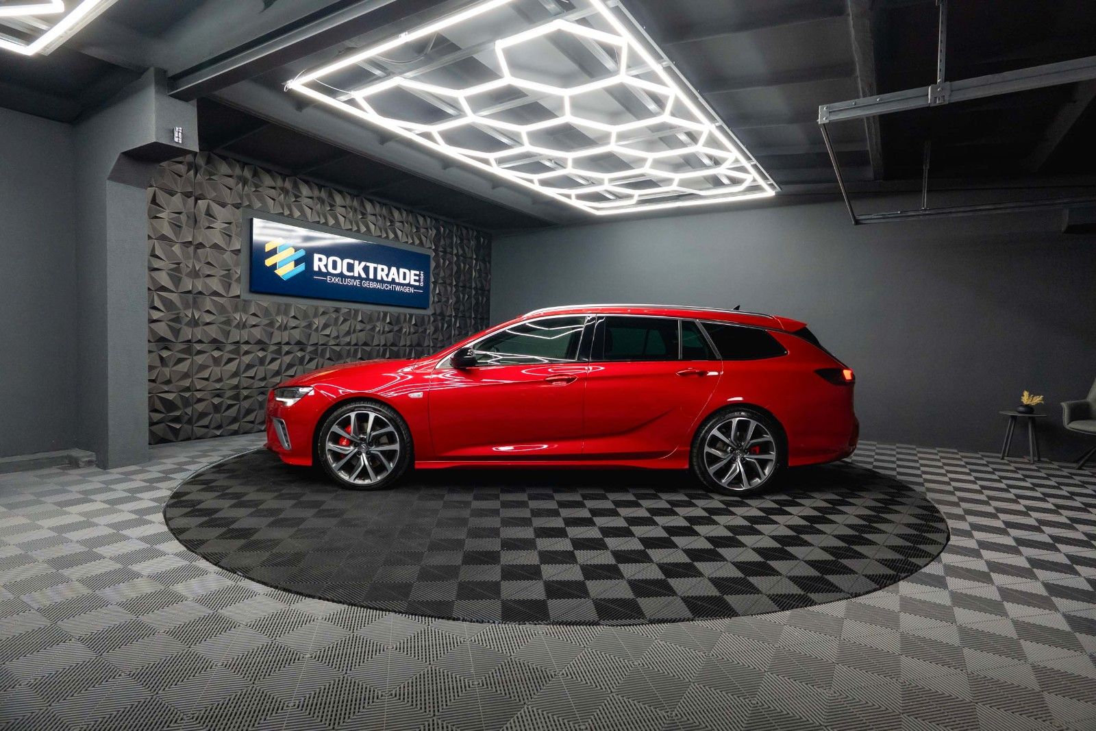 Fahrzeugabbildung Opel Insignia B Sports Tourer GSi 4x4 *ACC*LED*1.Hand