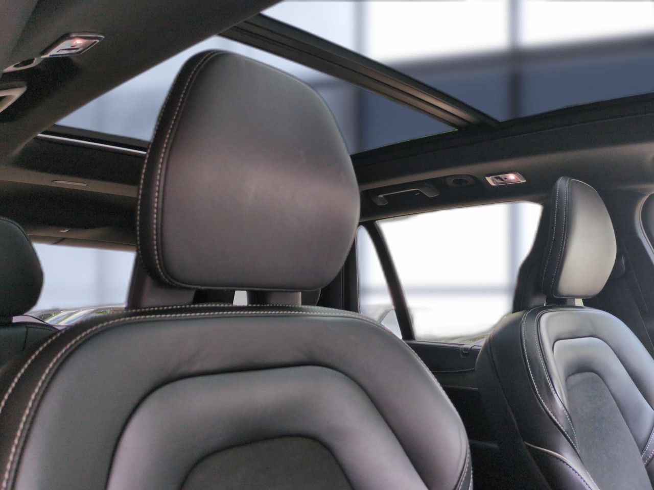 Volvo XC 90 R Design AWD Bluetooth Navi LED Klima foto 23