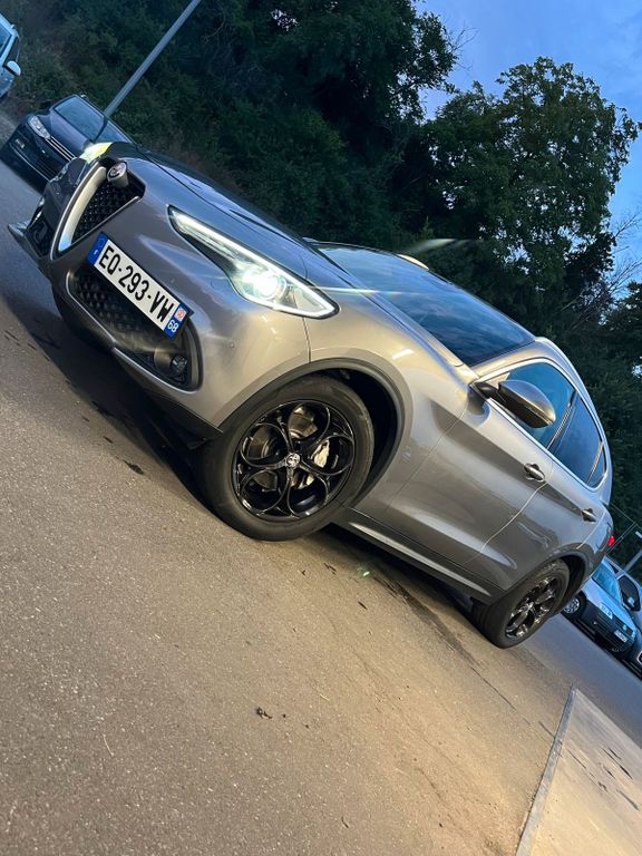 Image of Alfa Romeo Stelvio