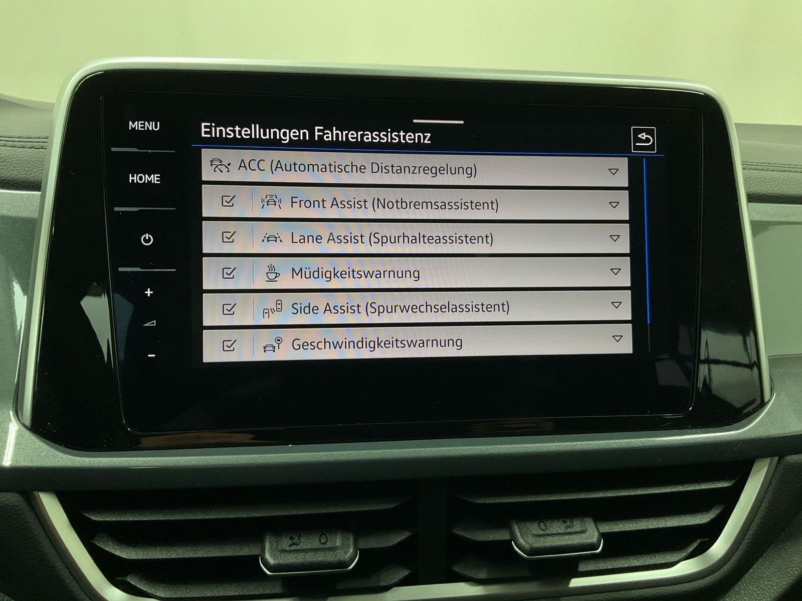 Volkswagen T-Roc - Bild 18