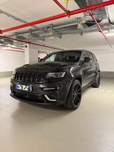 Jeep Grand Cherokee SRT 6.4 V8 HEMI Automatik SRT - Jeep Grand Cherokee: Srt8