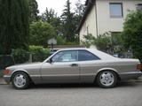 Mercedes-Benz 560 SEC, rauchsilbermetallic... - Mercedes-Benz 560: Sec