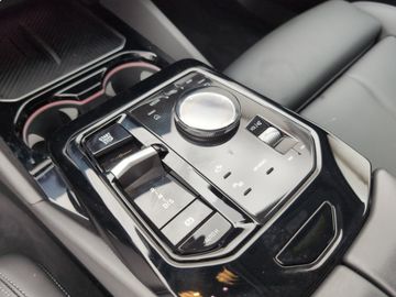 BMW 520 - 12