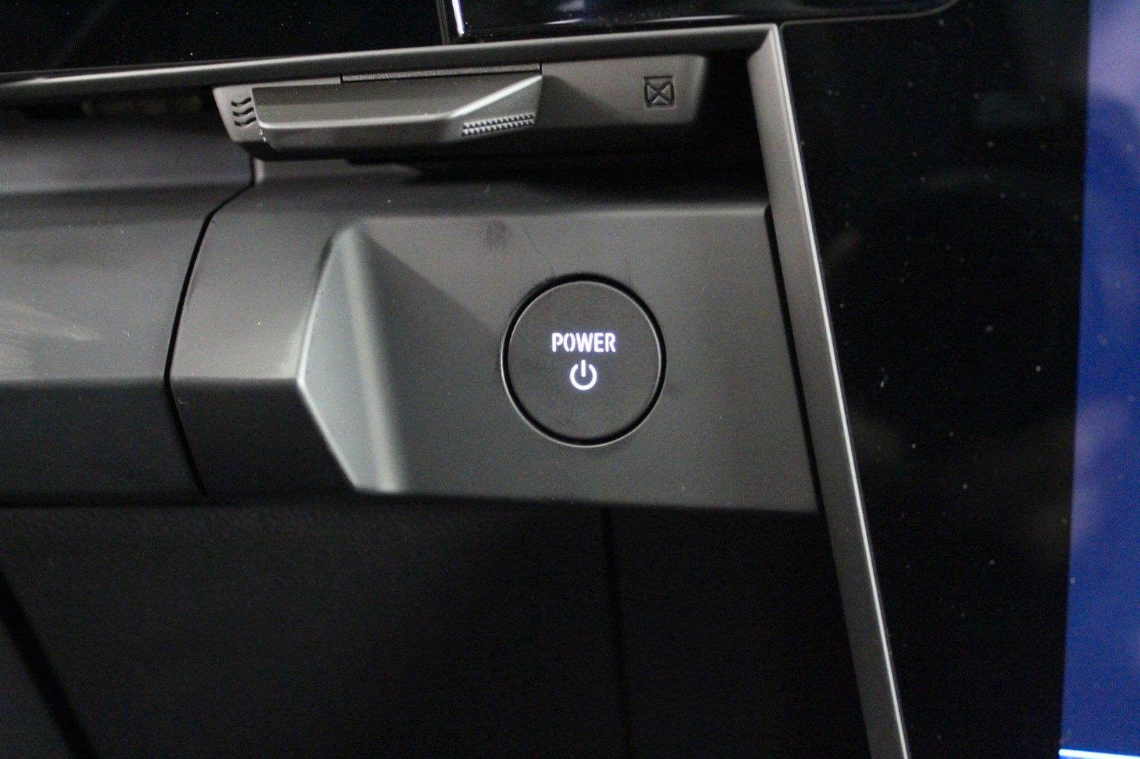 Fahrzeugabbildung Renault Scenic E-Tech 220 Long Range Esprit Alpine