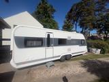 Hobby 650 KMFe DeLuxe - Angebote