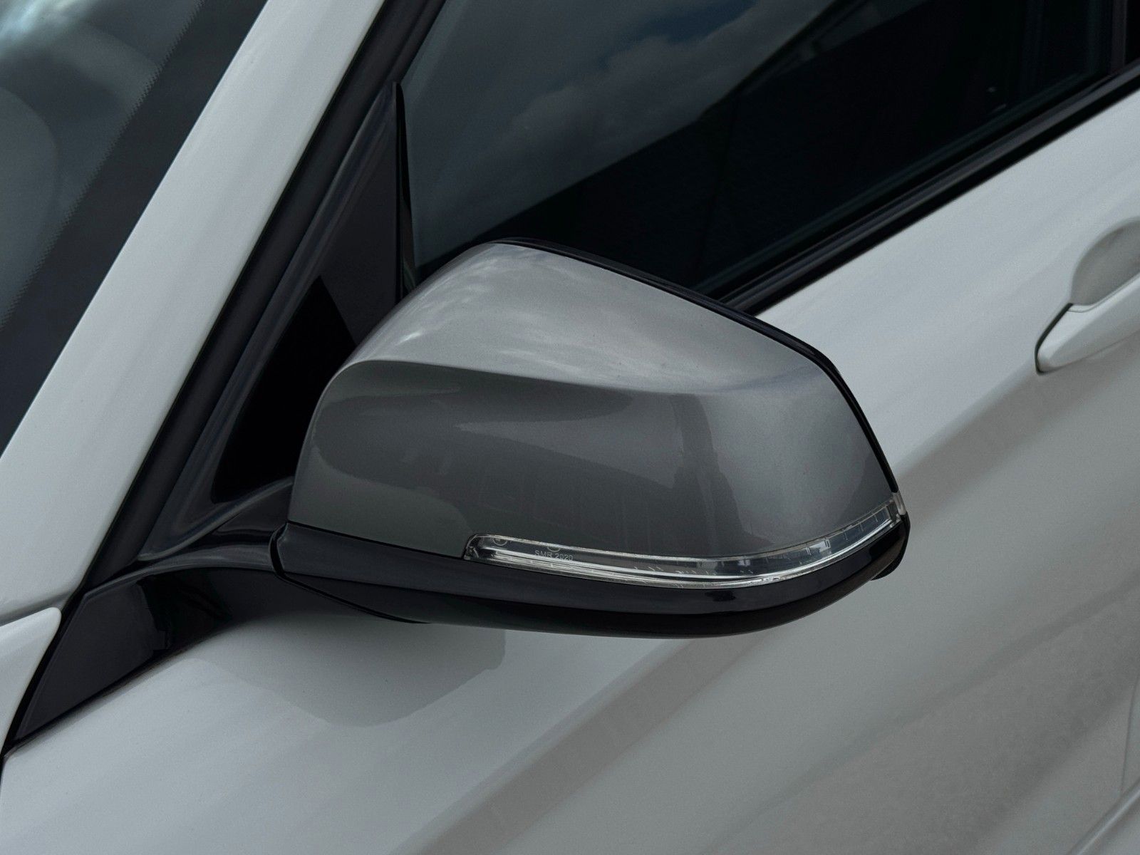 Fahrzeugabbildung BMW M140i Aero REMUS HIFI PDC KZG Keyless Alcantara