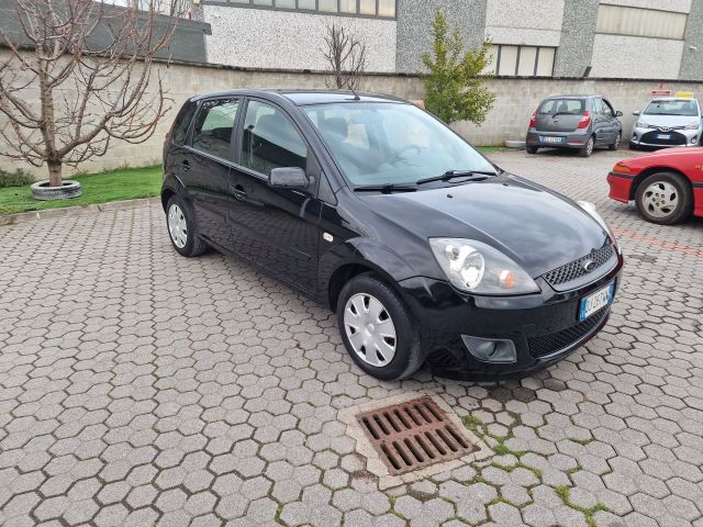 Ford Fiesta 1.2 benzina 135000 km