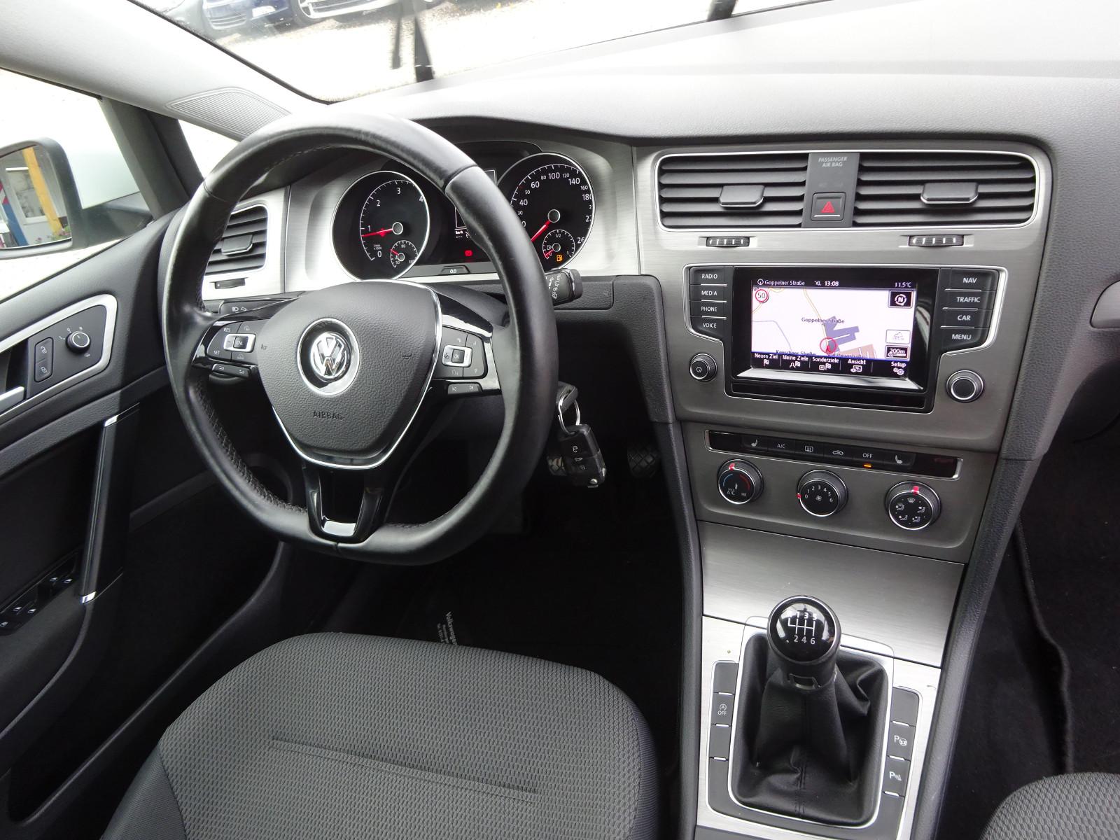 Volkswagen Golf 2014 — photo 12