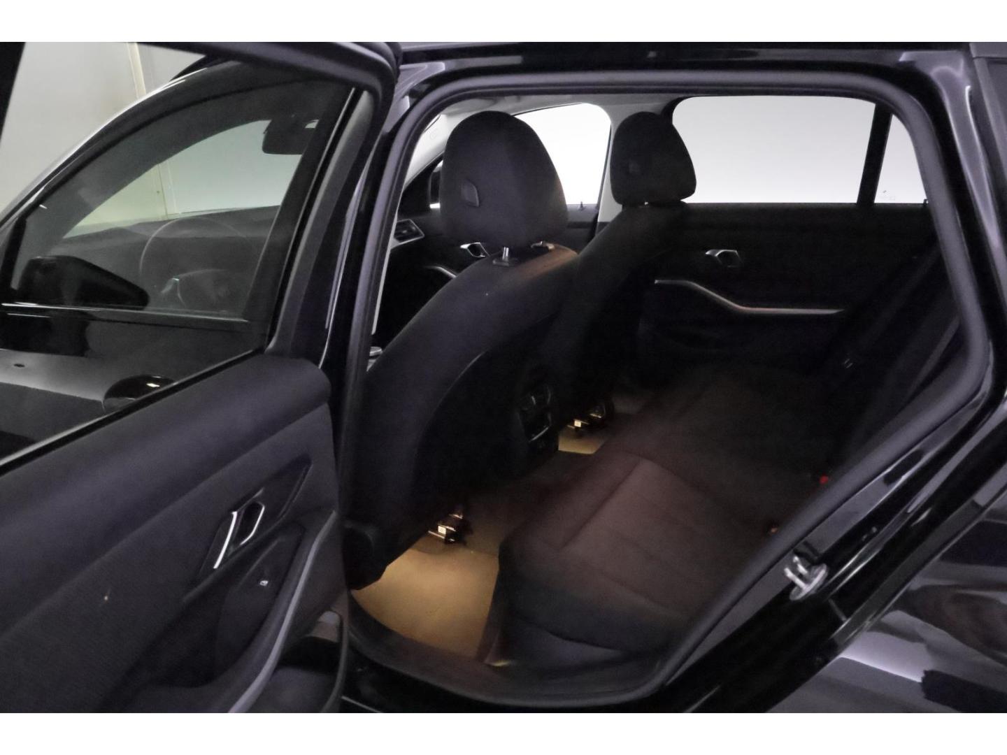 BMW 3 Series i Touring Steptronic+LED+NAVI+VIRTUAL+KAMERA, миниатюра 16