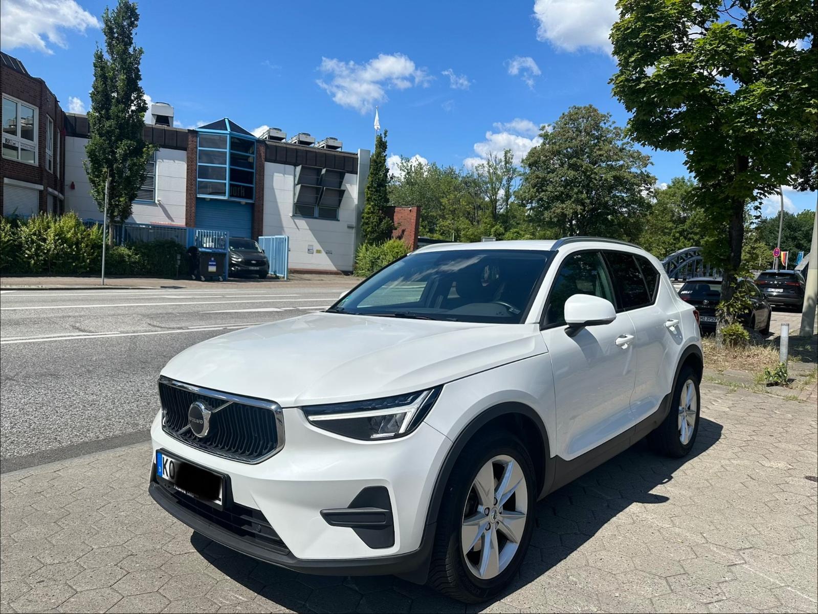 Volvo XC40 B3 Automatic/Allrad/Navi/Kamera/Keyless Go
