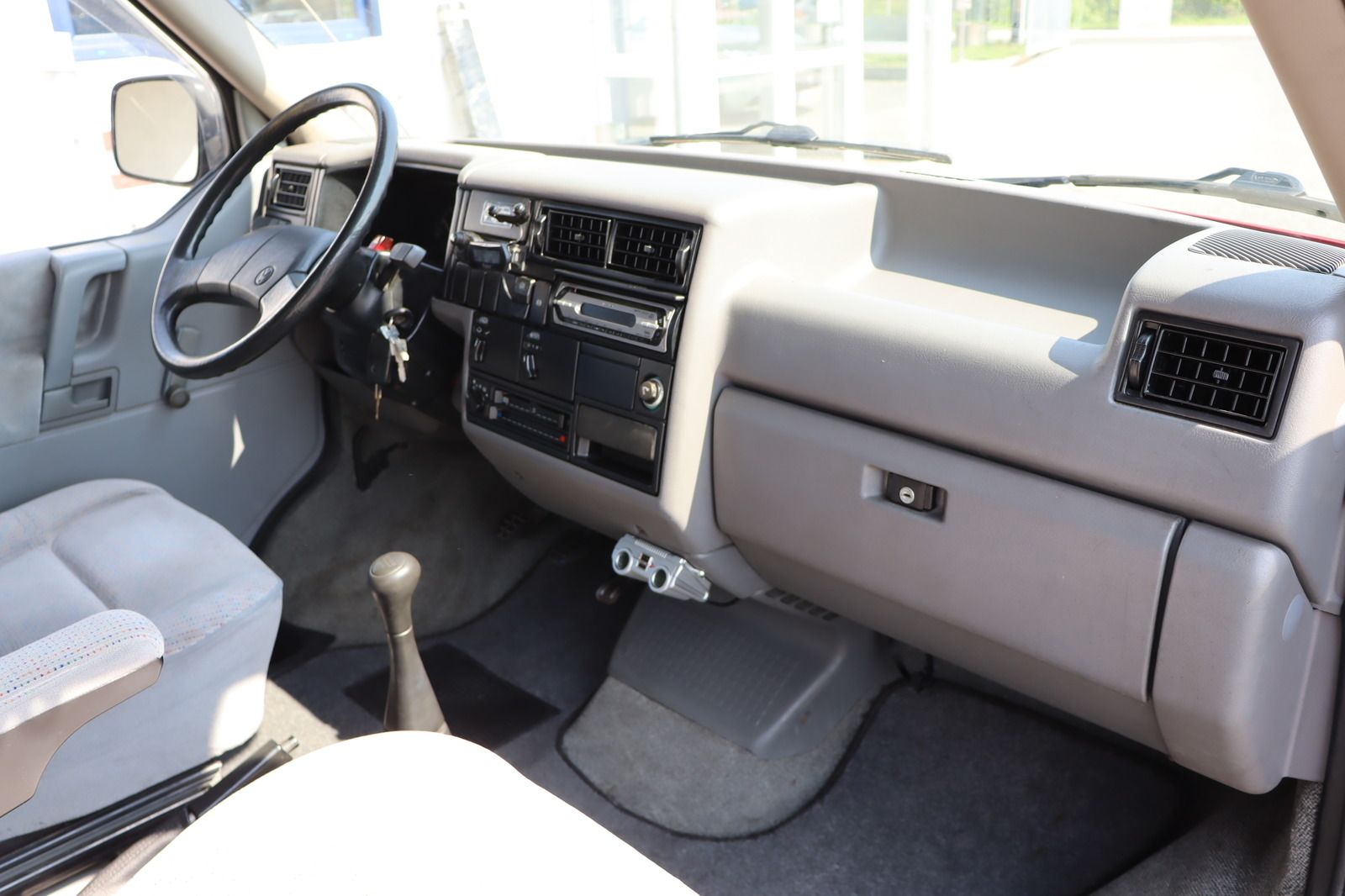 Fahrzeugabbildung Volkswagen T4 California Club Westfalia HU/AU neu Hochdach