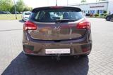 Kia ceed 1.4 CVVT Dream Team Tempomat Klima PDC USB - gebrauchte Kia cee'd / Ceed aus dem Jahr 2017