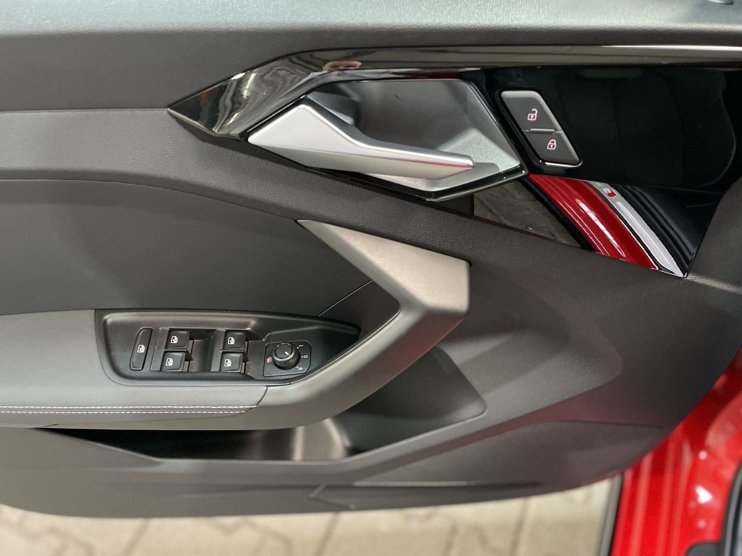 Fahrzeugabbildung Audi A1 Sportback 35TFSI S Line S-tronic #Virtual#LED