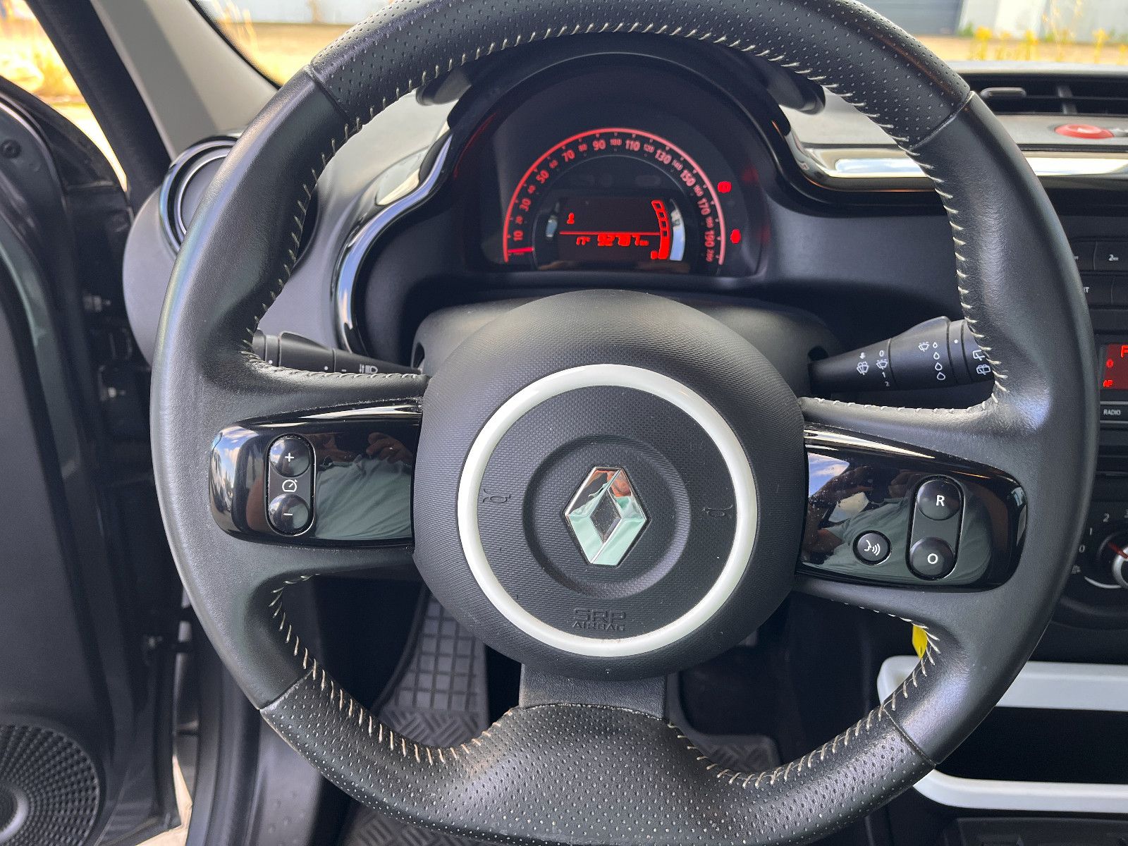 Fahrzeugabbildung Renault Twingo Limited Faltdach