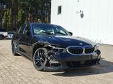 BMW 330 d M Sport Aut. NAVI LED VIRTUAL ACC - Limousinen mit Unfallschaden