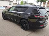 Jeep Grand Cherokee Summit 5,7 HEMI - Jeep Grand Cherokee SUV