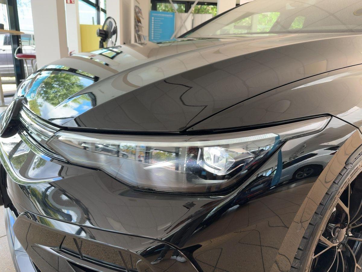 Volkswagen Golf 8 R Black Edition Navi LED PANO Akrapovic, миниатюра 13