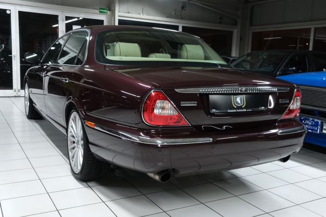 Fahrzeugabbildung Jaguar Daimler Super Eight/Rarität im Bestzustand