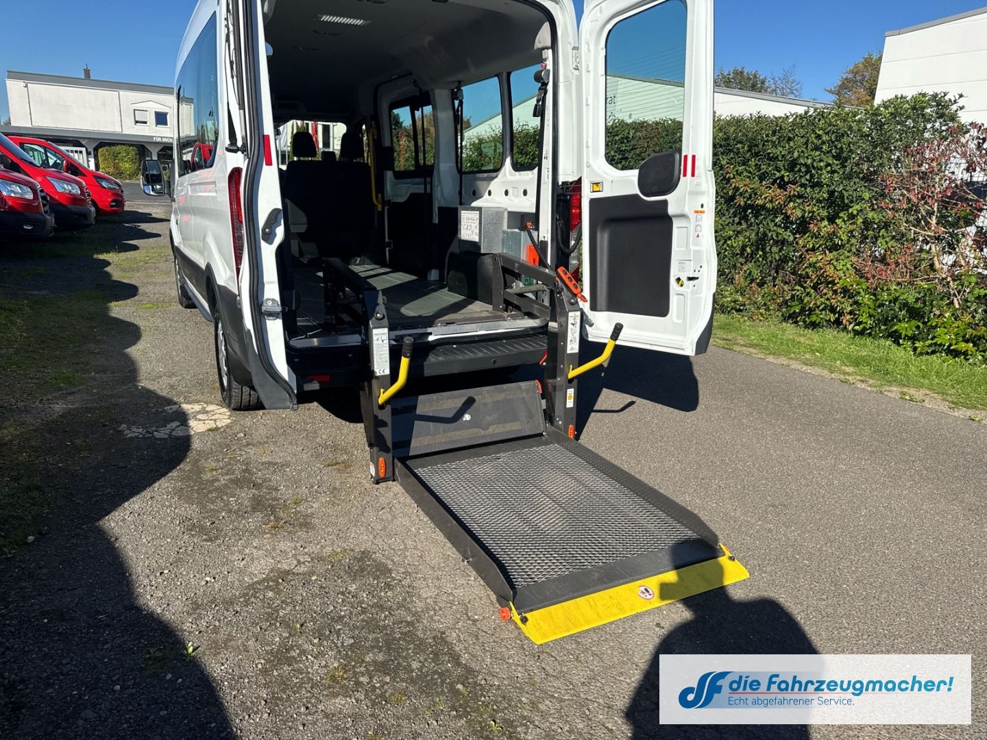 Fahrzeugabbildung Ford Transit Kombi 350 L3 Trend Temp *7206