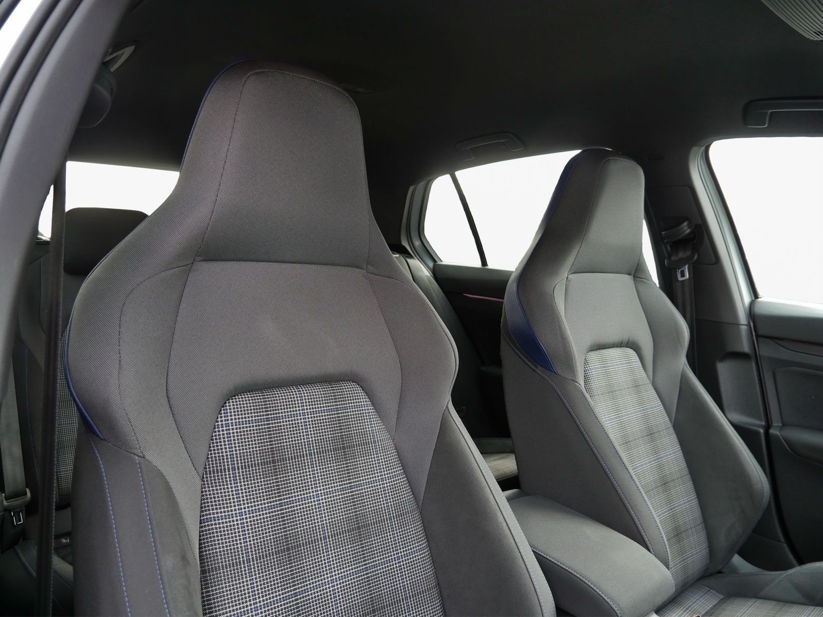Volkswagen Golf - Bild 11