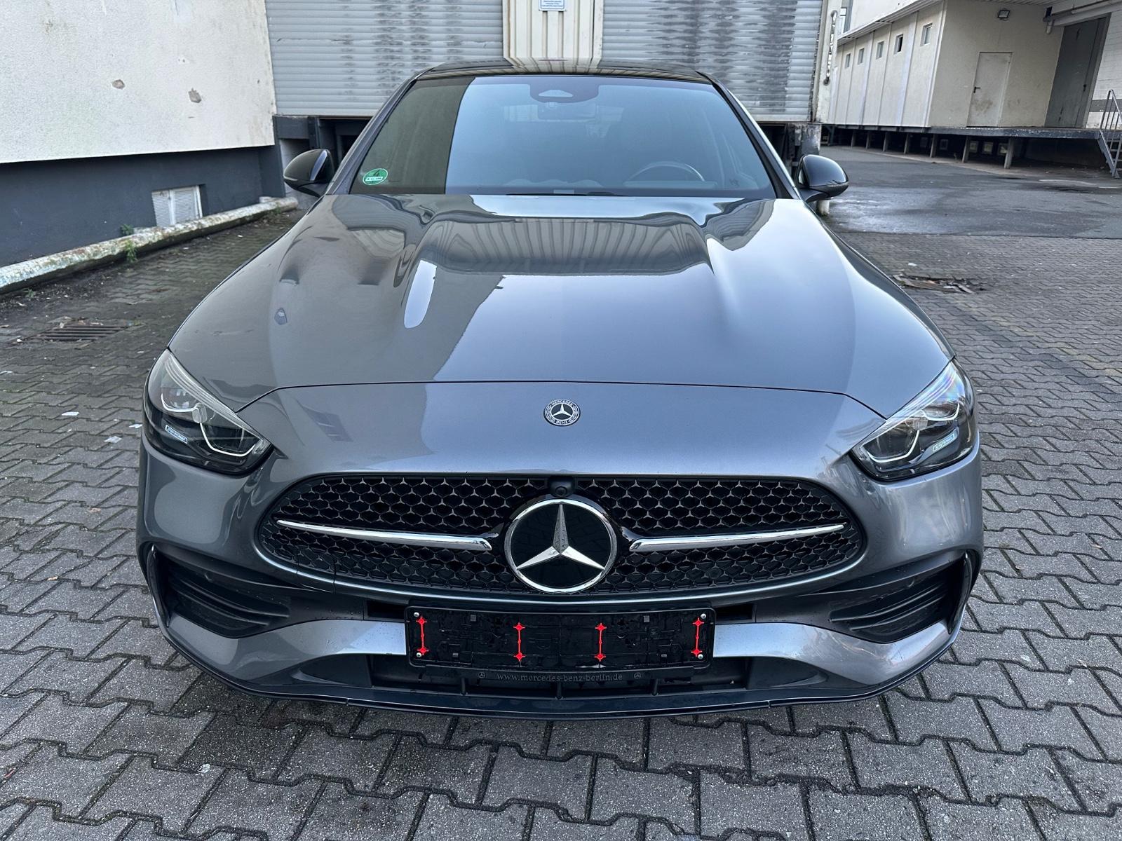 Mercedes-Benz C 200 Limousine AMG Line Pano/LED