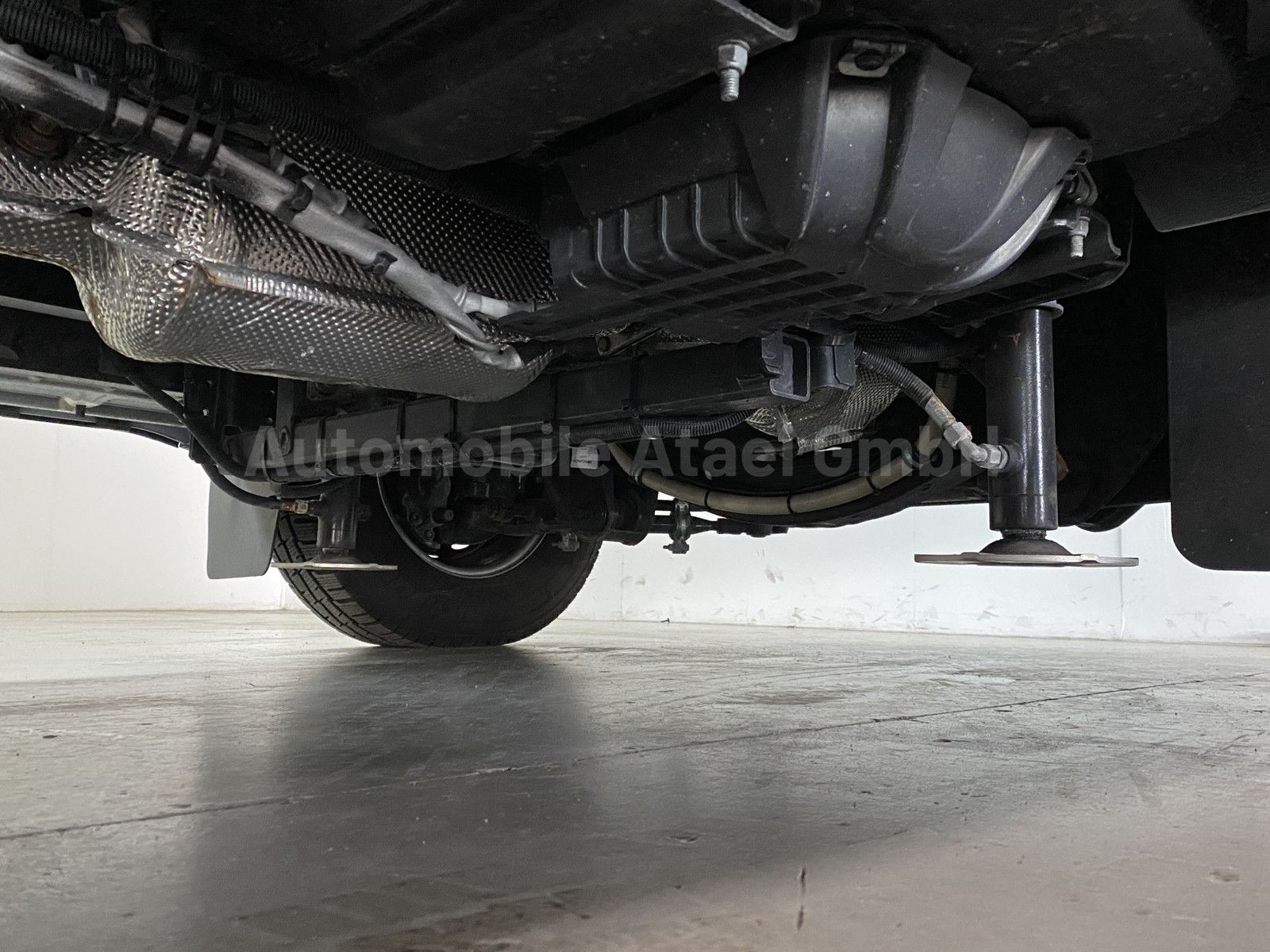 Fahrzeugabbildung Iveco Daily 72C21 *Generator+Wechselrichter+230V* 7253