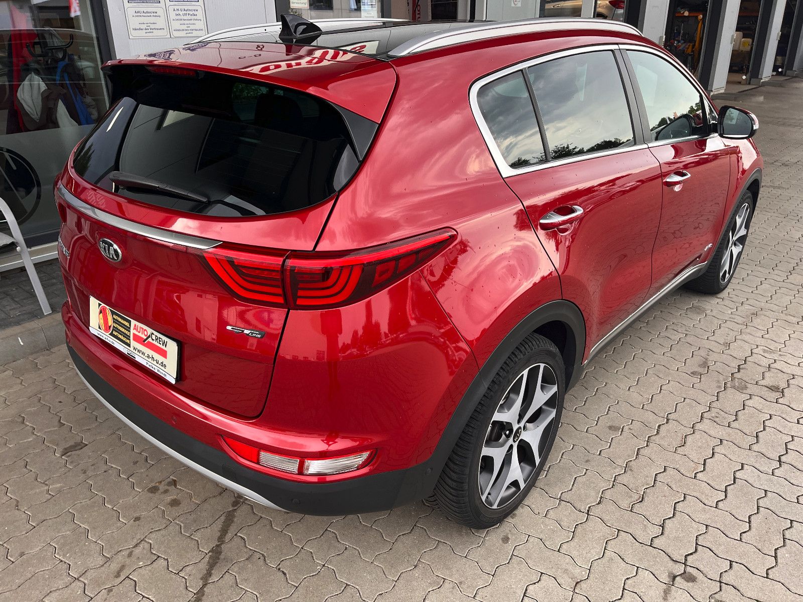 Fahrzeugabbildung Kia Sportage GT-Line 4WD 2.0 CRDI Automatik