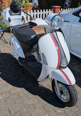 Luxxon E3000 / 45km Elektroroller - Offers