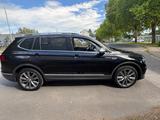 Volkswagen Tiguan Allspace 2.0 TDI SCR 176kW DSG 4MOTIO... - VW Tiguan Allspace Gebrauchtwagen in Frankfurt