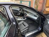 BMW 520d xDrive A - - BMW 520 mit Diesel-Antrieb: Limousine