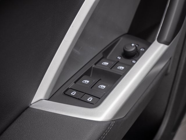 Q3 40 TFSI quattro advanced KAMERA NAVI AHK ACC