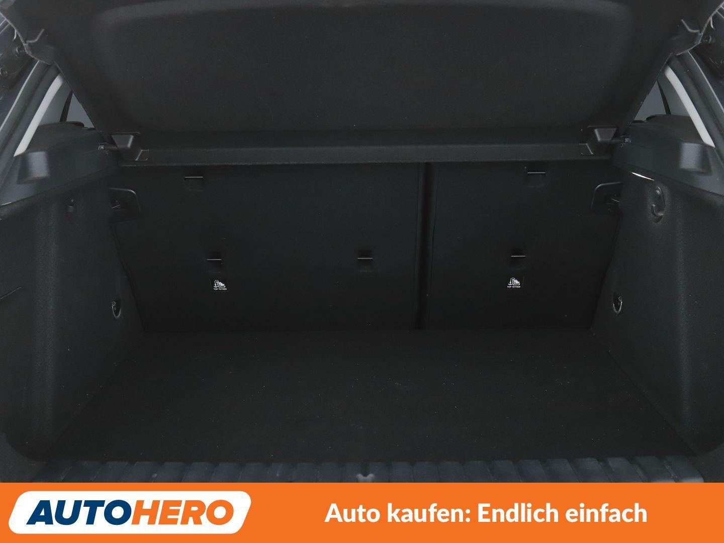 BMW 1er 118i Sport Line Aut.*LED*NAVI*TEMPO*PDC*