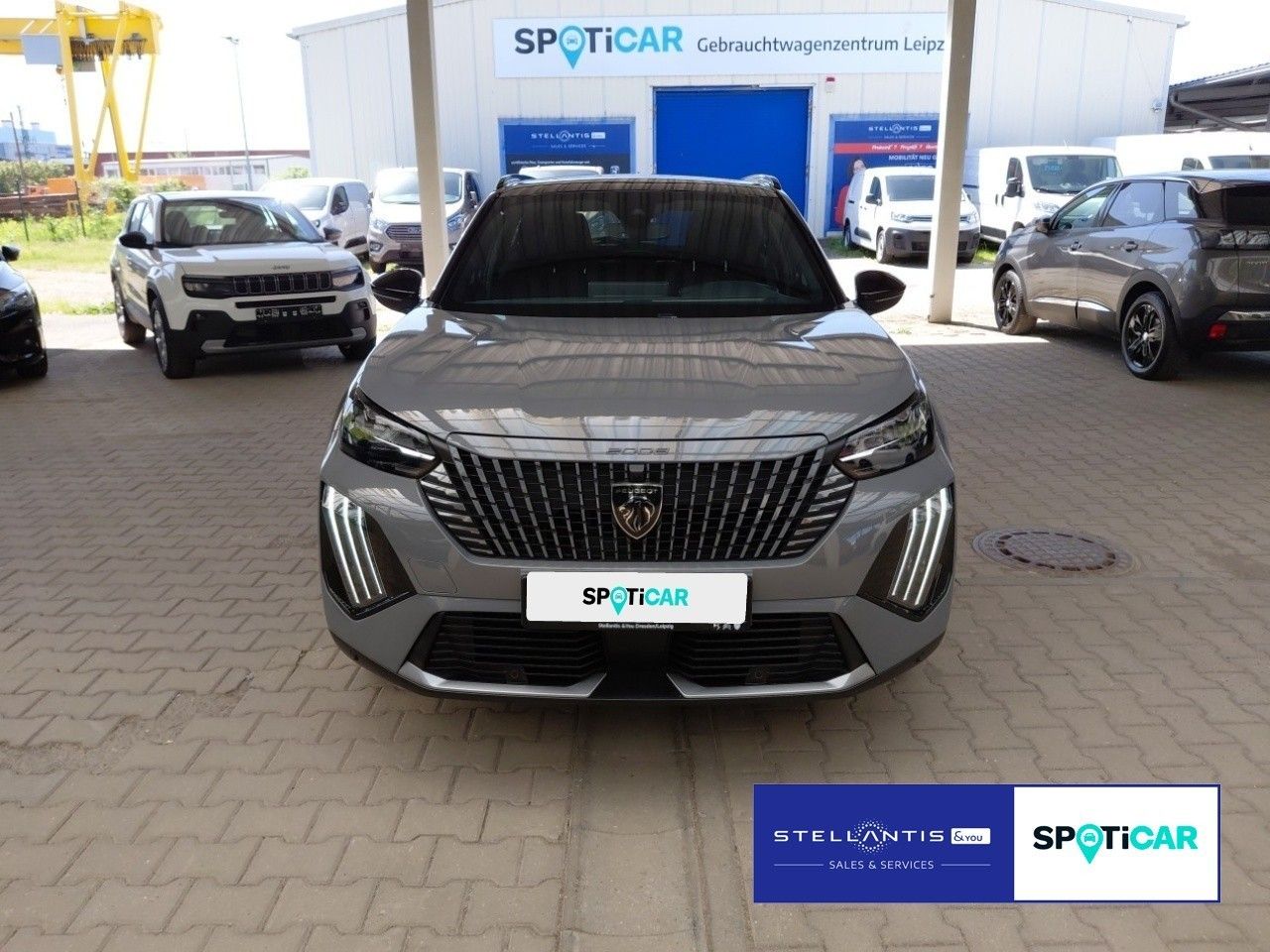 Peugeot 2008 GT 1.2 PT Automatik Panorama*360 Kamera*Nav imagem 2