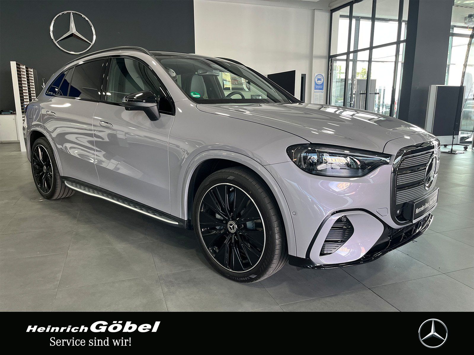 Fahrzeugabbildung Mercedes-Benz GLC 400 4M EQ AMG+PANO+HYPERSCREEN+BURMESTER