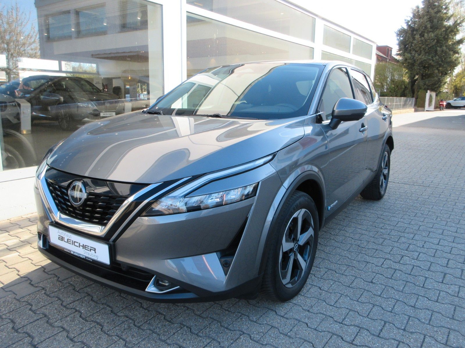 Fahrzeugabbildung Nissan Qashqai N-Connecta e-Power | WP & BP