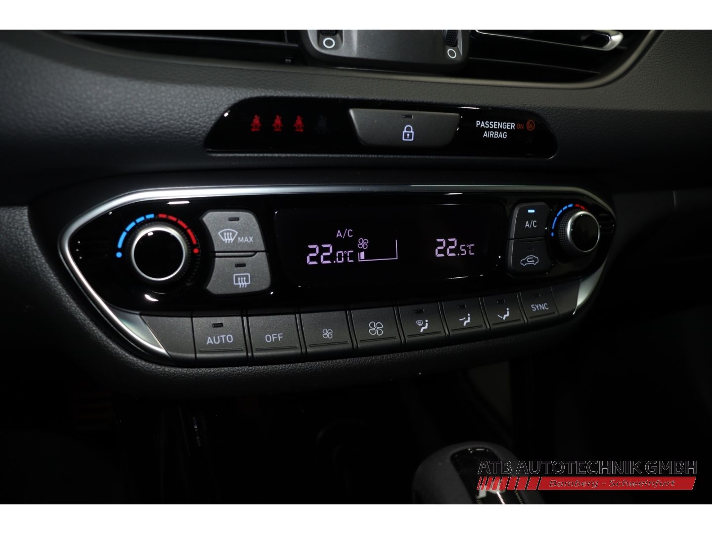 Fahrzeugabbildung Hyundai i30 MY26 N-Line 1.6 T-GDi 150PS 7-DCT 2WD Navi L