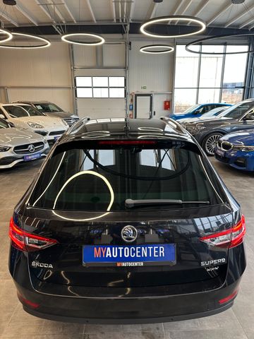 Skoda Superb Combi Style 4x4 *Shz*PDC*AHK*