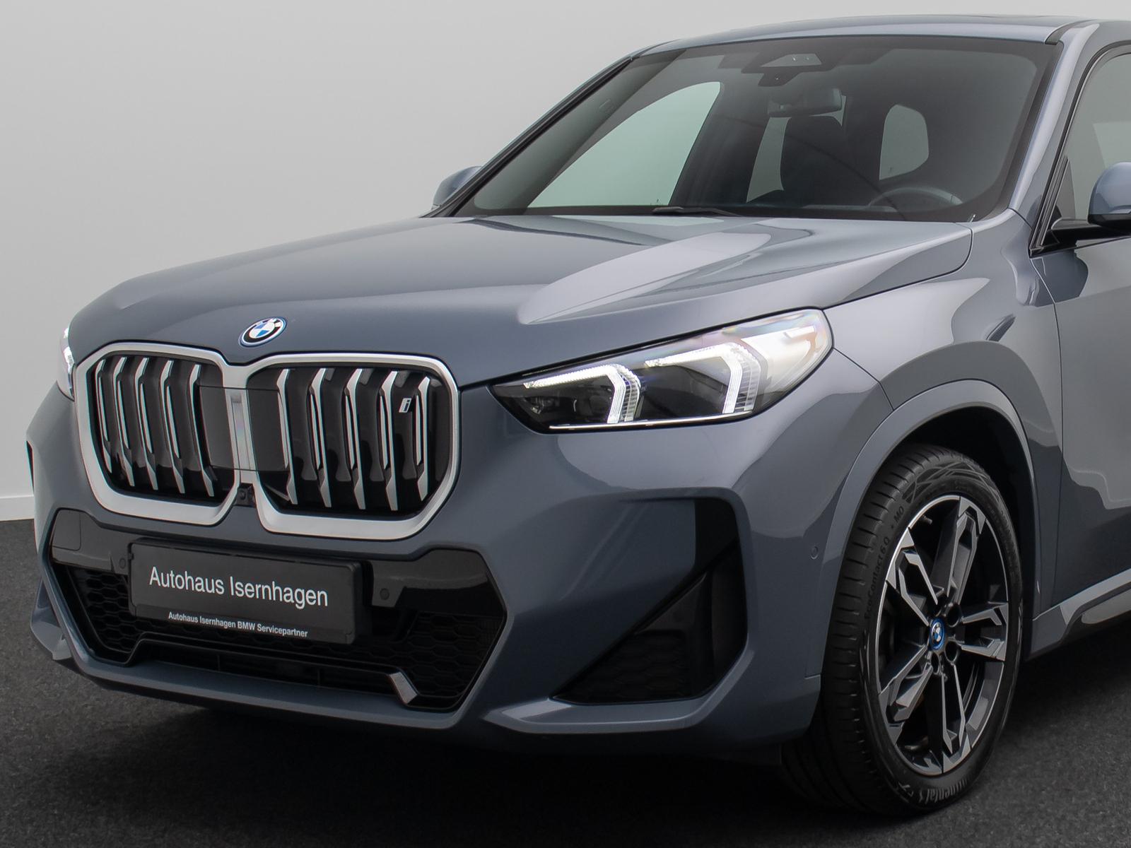 BMW iX1 xD30 MSport Panorama 360°HUD DAB Komfort 19", миниатюра 15