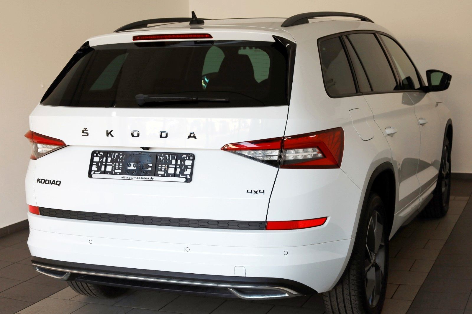 Fahrzeugabbildung SKODA Kodiaq Sportline 4x4 Leder,Navi,LED,PanDach,ACC