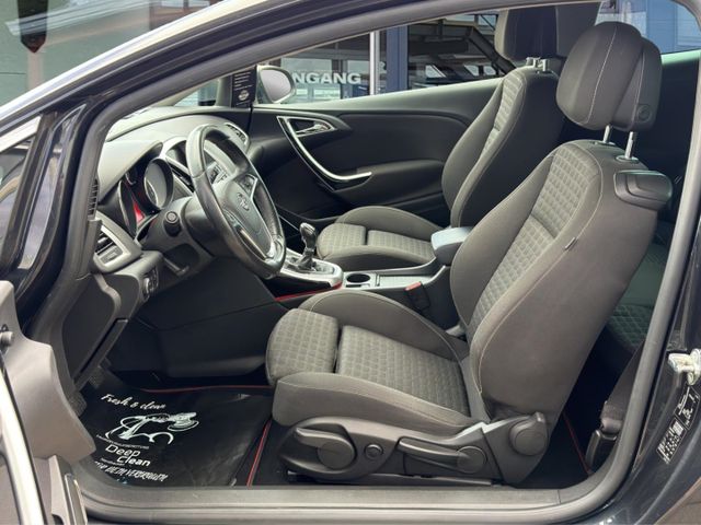 Opel Astra GTC J 2.0 CDTI °Bi-Xenon°SHZ°PDC°AAC°