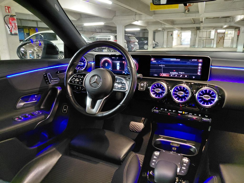 Image of Mercedes-Benz CLA 220 Shooting Brake